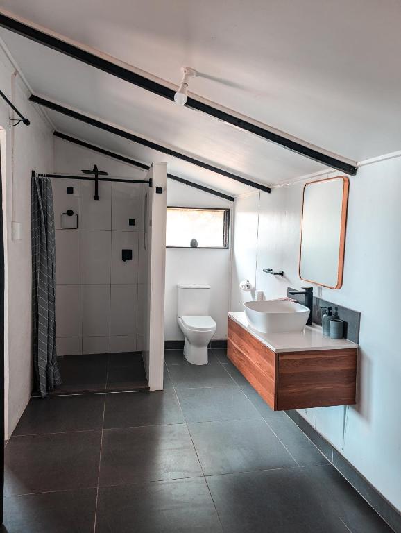 Deluxe Double Room Bathroom