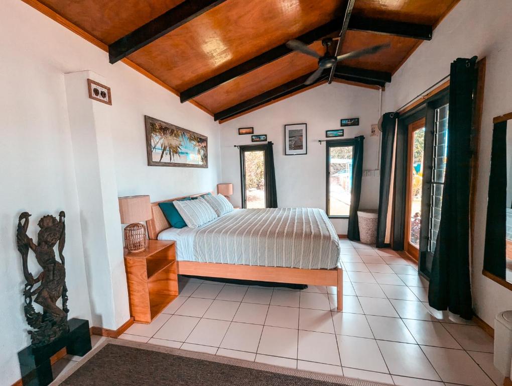 Come to Tonga to experience Vava'u Beachfront Villas