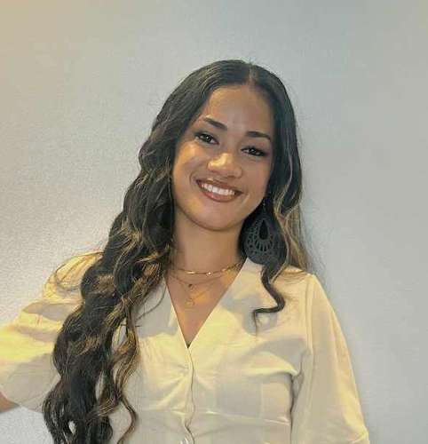 Lead Tour Guide Nanasi from Sunshine Samoa Tours