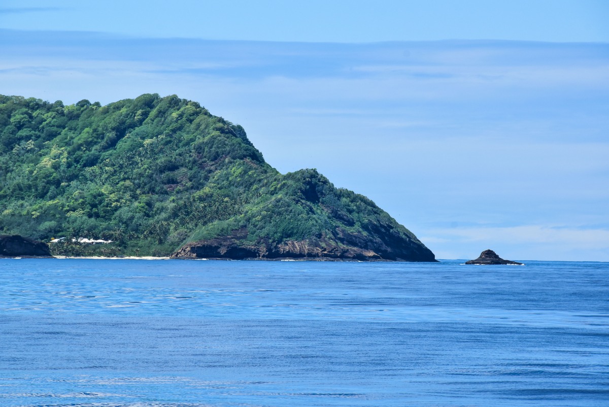 Apolima Lighthouse image