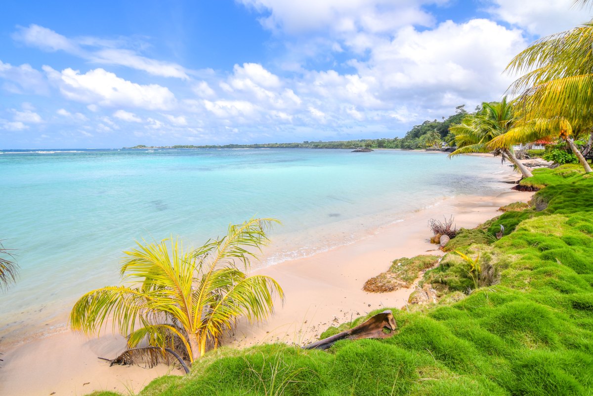 Manase Beach image