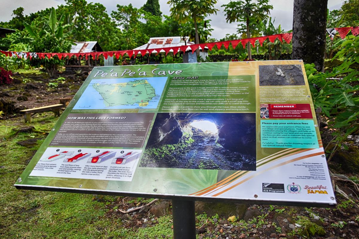 Pe'ape'a Cave image