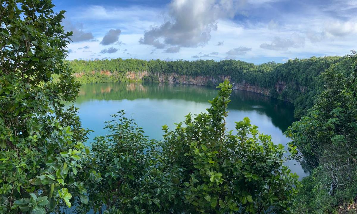 Guided Tour of Wallis (Uvea)