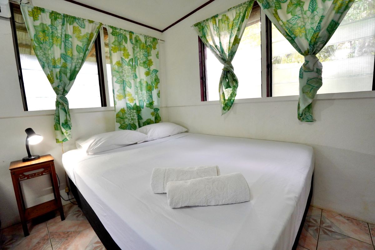 Air-Conditioned Room (Private Bathroom) offered by Selas Guest House