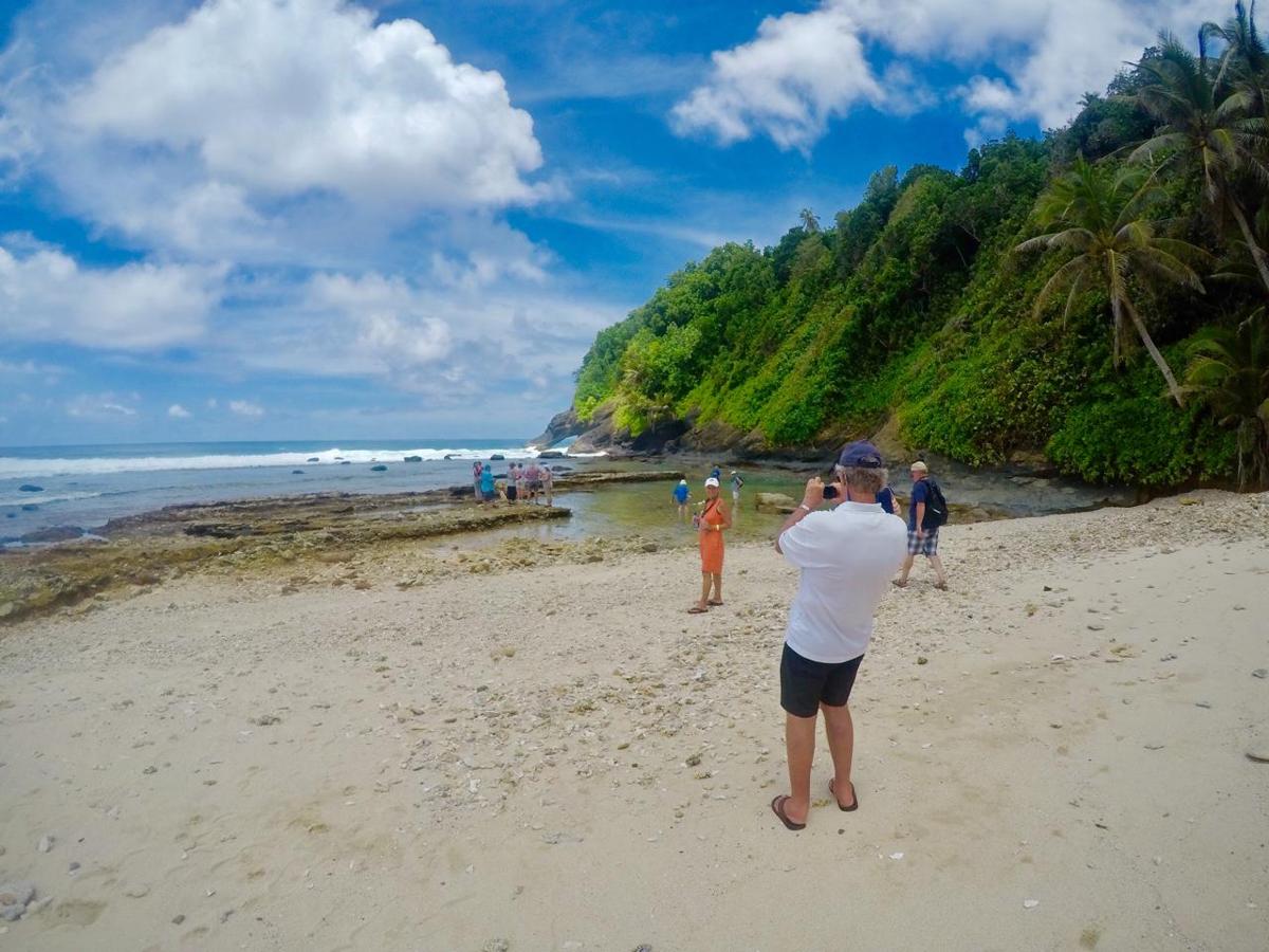 Aunu’u Island Adventure offered by Best Tours